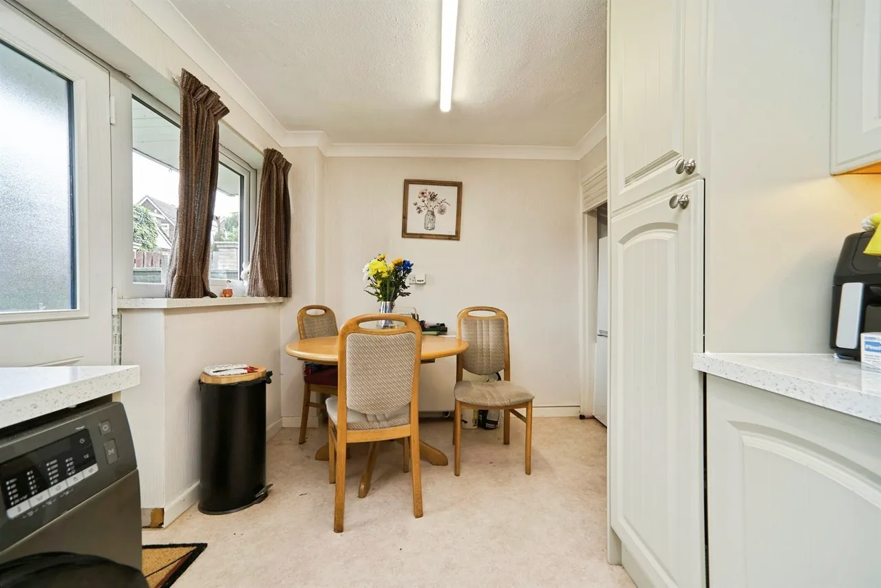 Greenlea Road, Yeadon, Leeds, photo 5