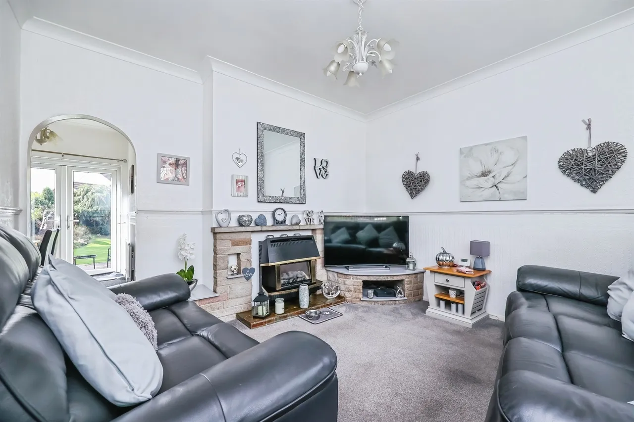 Edmund Grove, Hucknall, NG15, photo 2