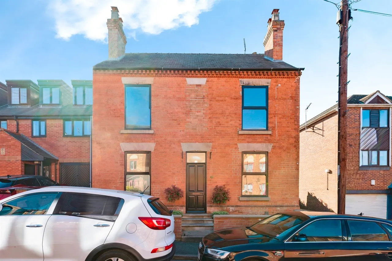 4 bed house for sale — Chesterfield Street, Carlton, Nottingham