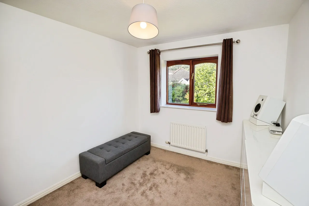 Auden Close, Deeside, CH5, photo 12