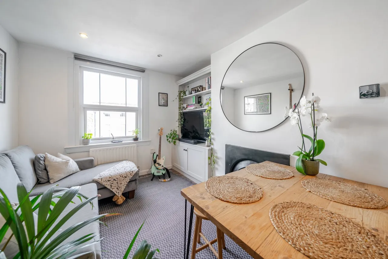 Coldharbour Lane, SE5, photo 12