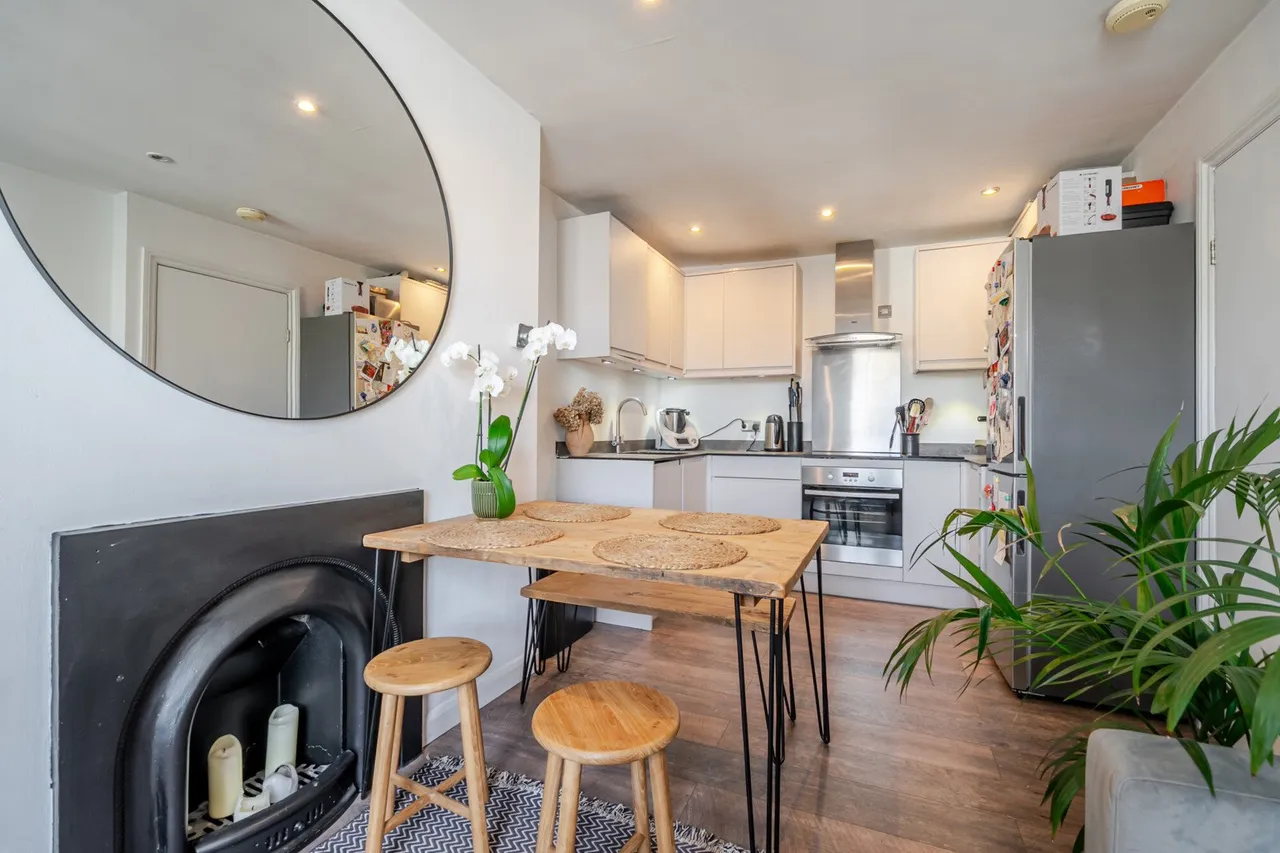 Coldharbour Lane, SE5, photo 7