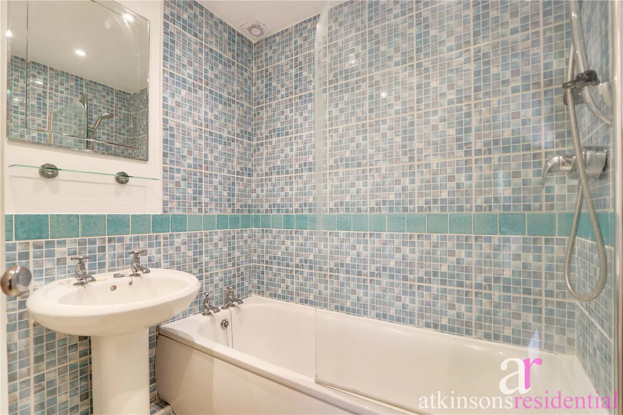 Crofton Way, Enfield, Middlesex, EN2 8HS, photo 9