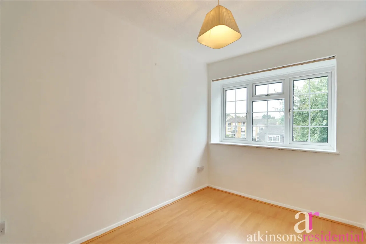 Crofton Way, Enfield, Middlesex, EN2 8HS, photo 10