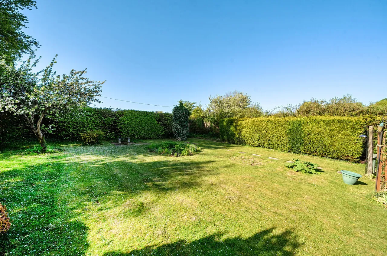 West Road, Barton Stacey, SO21, photo 24