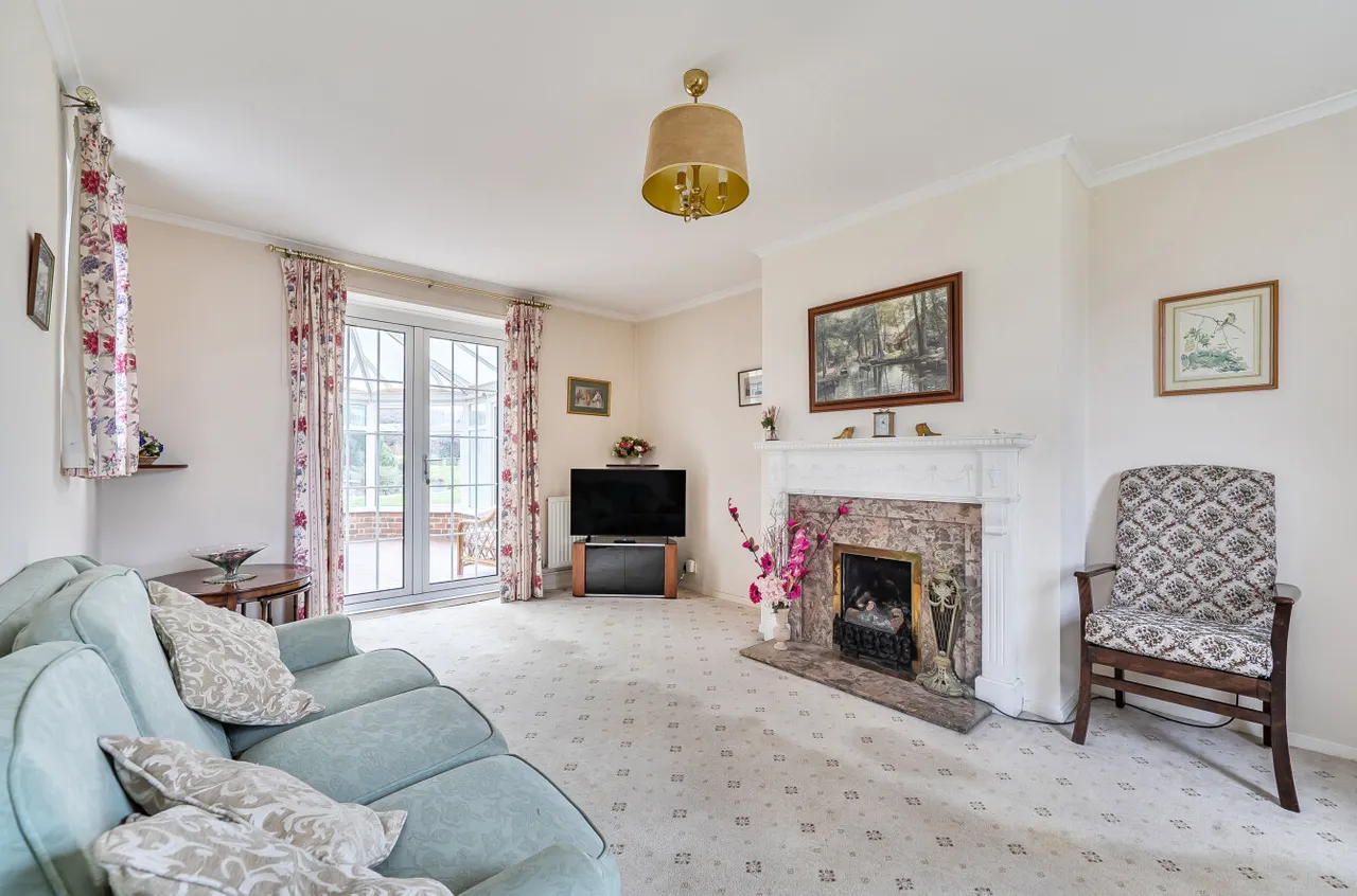 West Road, Barton Stacey, SO21, photo 3