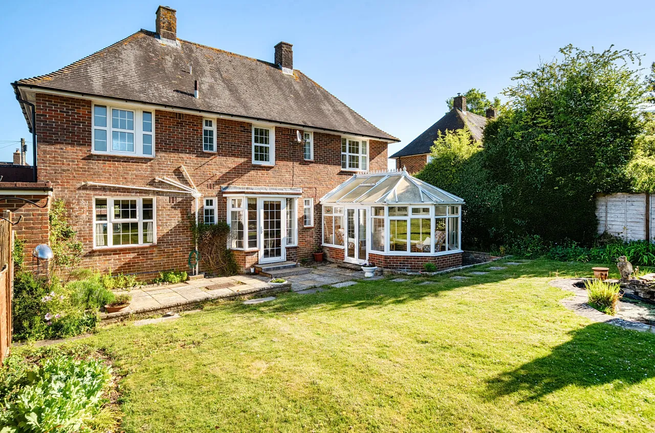 West Road, Barton Stacey, SO21, photo 25