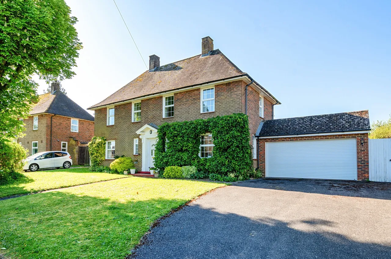 West Road, Barton Stacey, SO21, photo 26