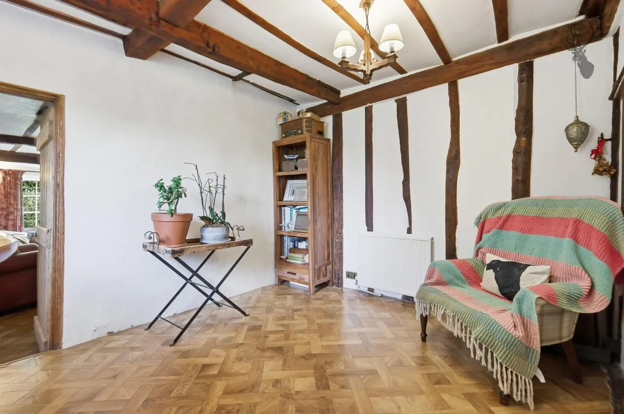 Beauchamp Roding, CM5, photo 8