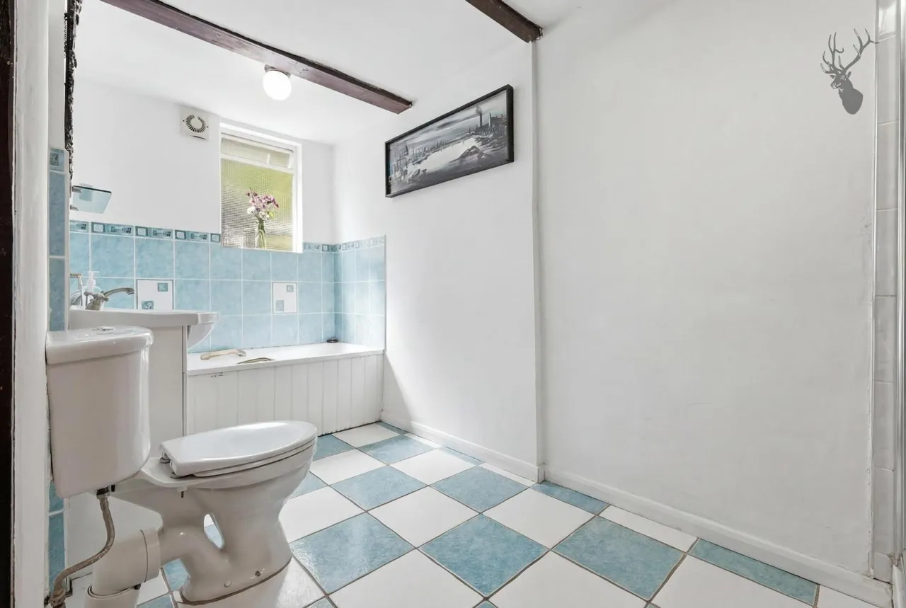 Beauchamp Roding, CM5, photo 16