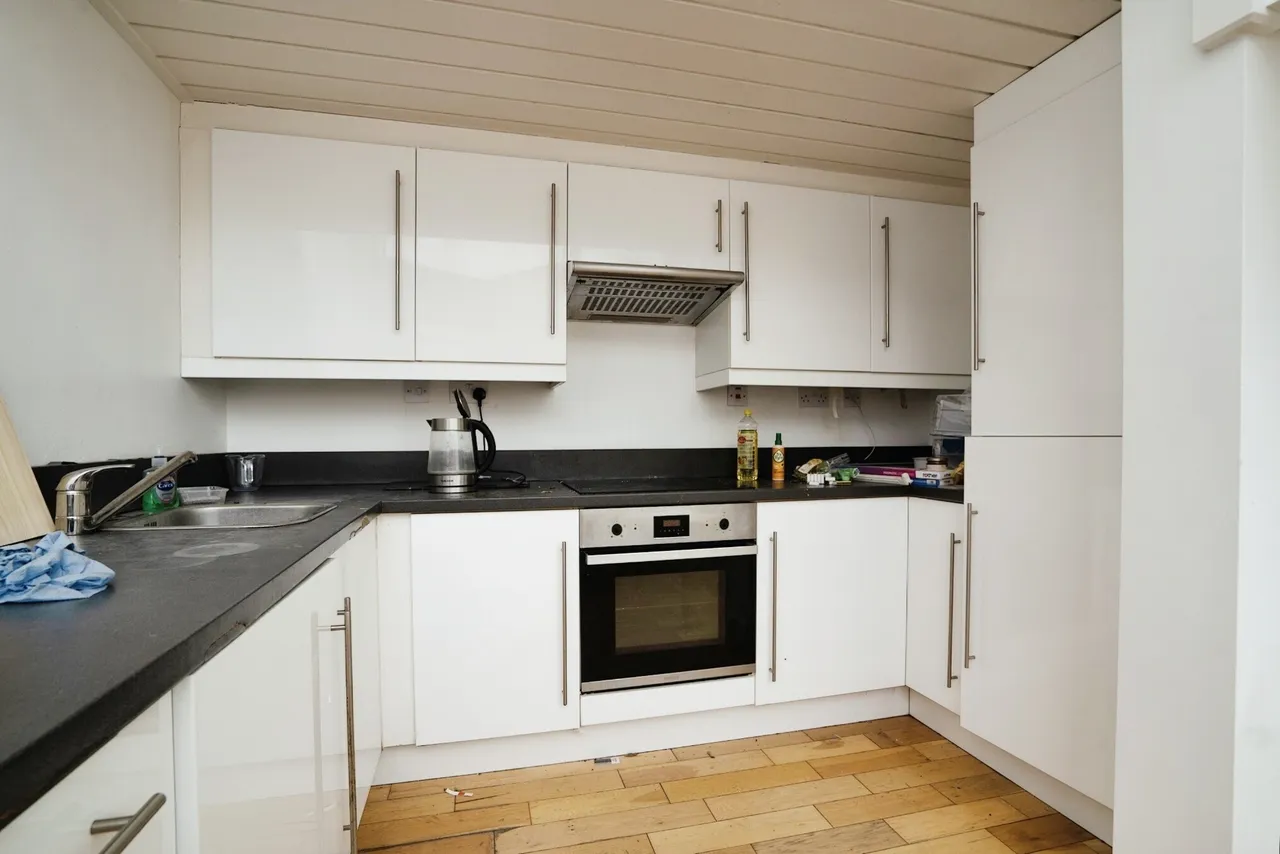 2 bed flat for sale, Lee Street, Leicester, LE1