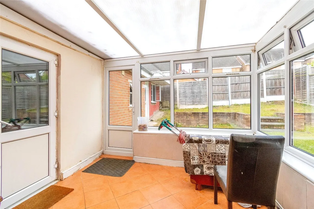 Lupin Grove, Walsall, WS5, photo 6