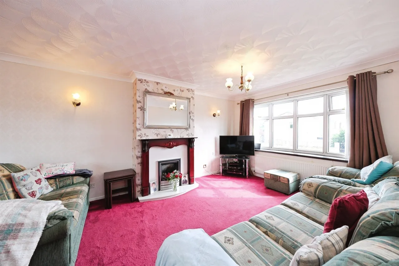 Redwood Drive, Maltby, ROTHERHAM, photo 6
