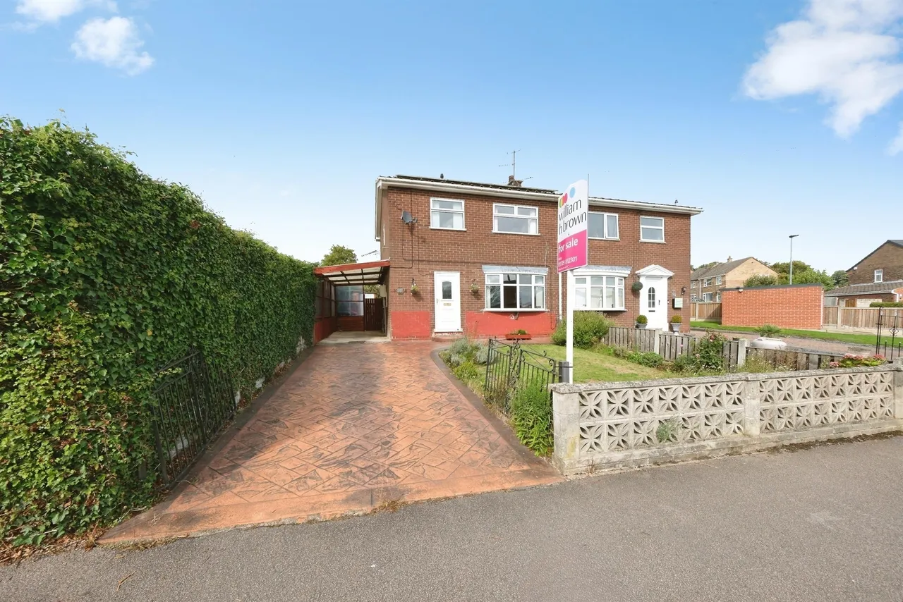 3 bed house for sale — Redwood Drive, Maltby, ROTHERHAM