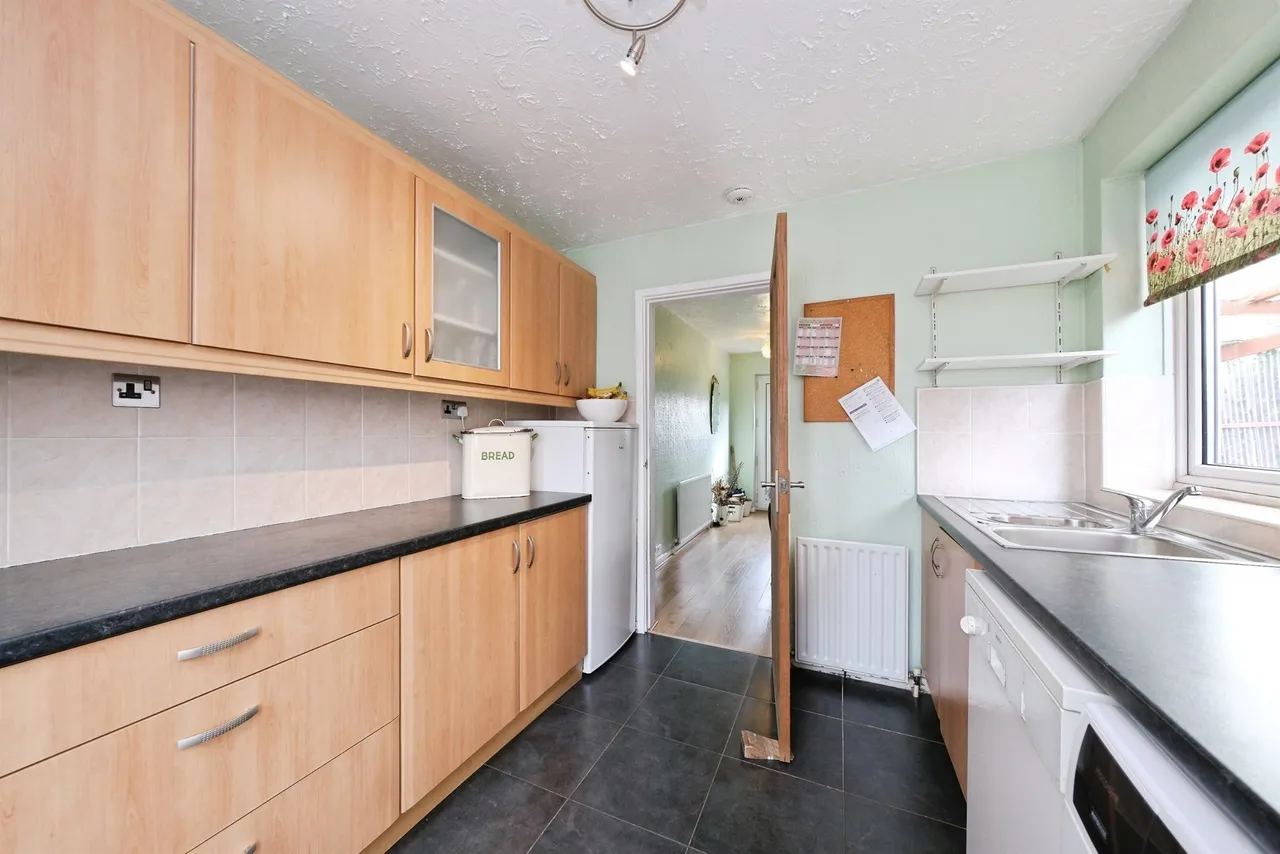 Redwood Drive, Maltby, ROTHERHAM, photo 5