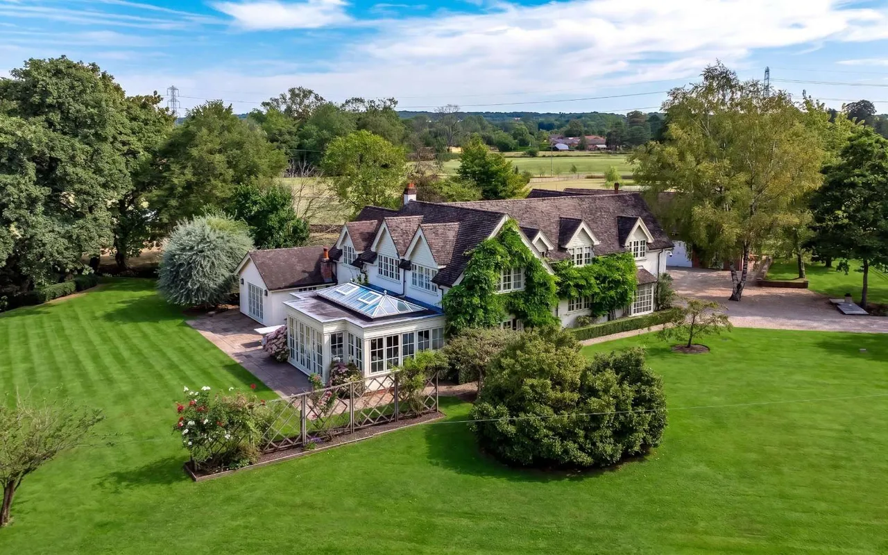 6 bed house for sale — Bollington Lane, Nether Alderley, Macclesfield, Cheshire, SK10 4TB