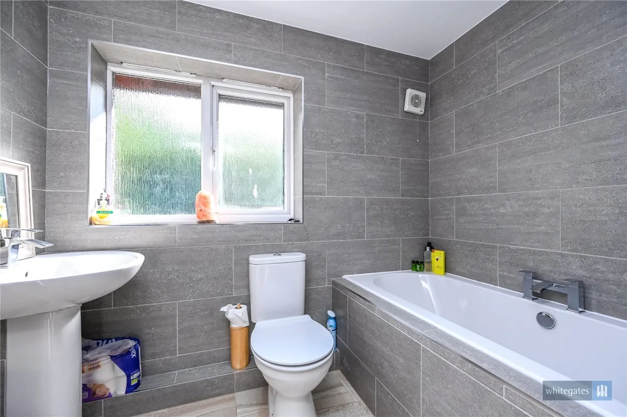 Waverley Drive, Prescot, L34, photo 21