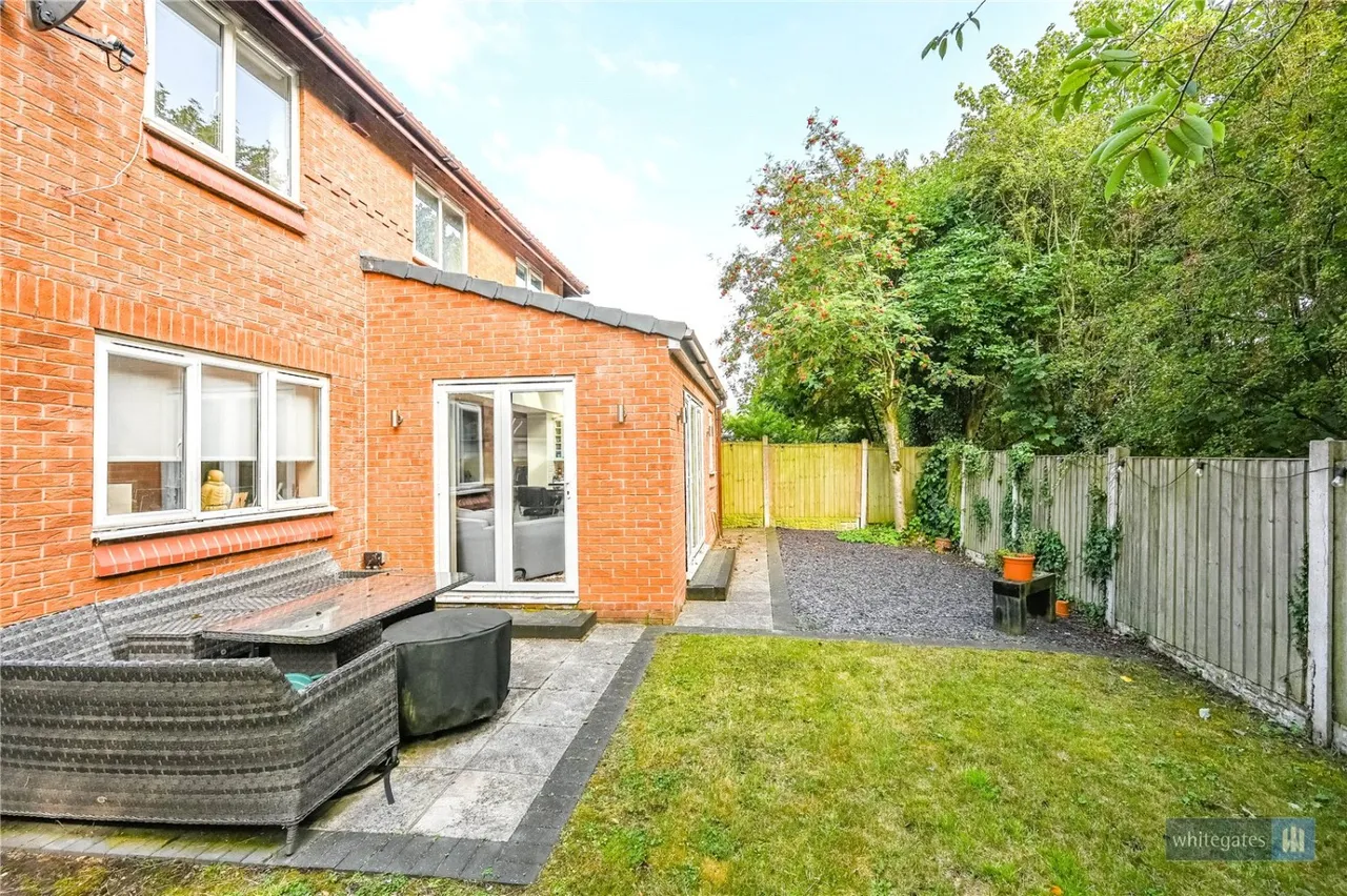Waverley Drive, Prescot, L34, photo 2