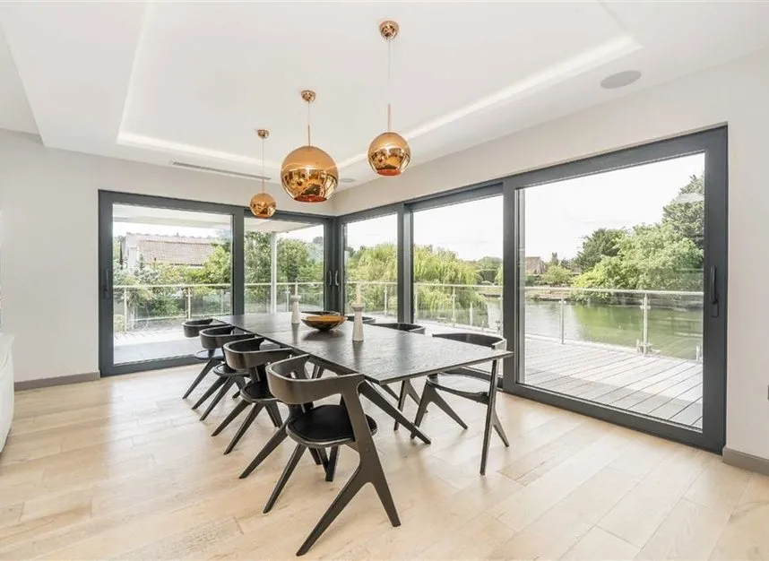 Friary Island, Staines-upon-Thames, TW19, photo 6