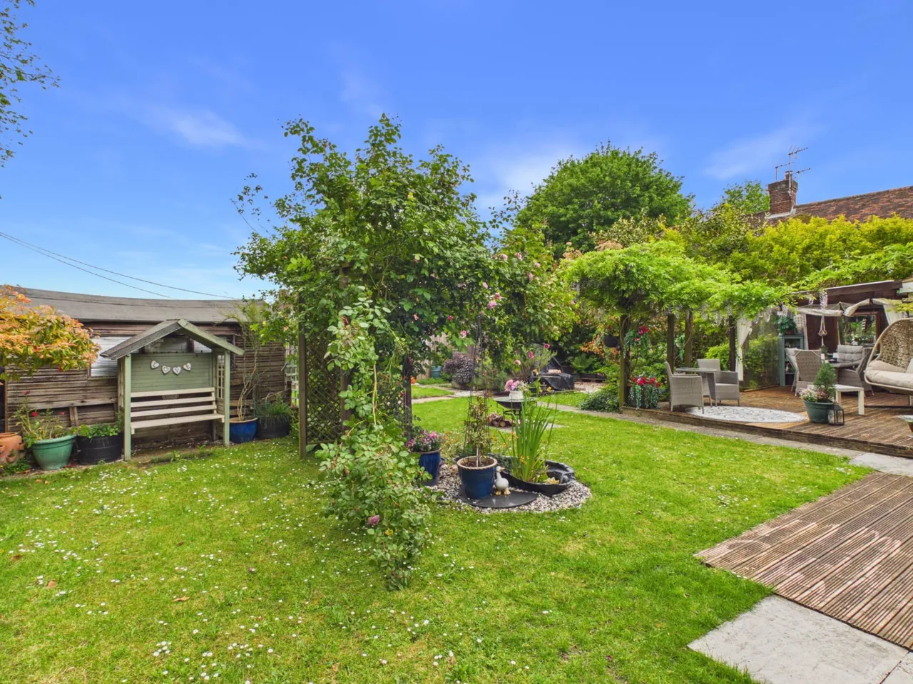 Chalkshire Road, Butlers Cross, photo 37