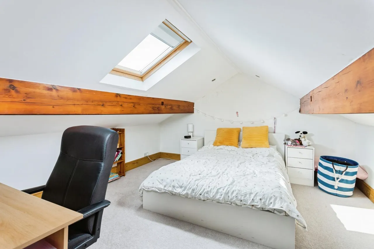 Springfield Place, Guiseley, Leeds, LS20, photo 4