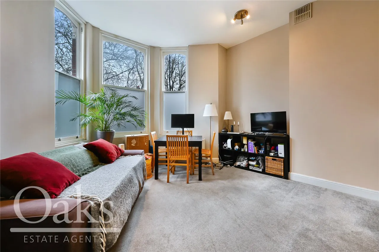 1 bed flat for sale, Christchurch Road, Tulse Hill, SW2
