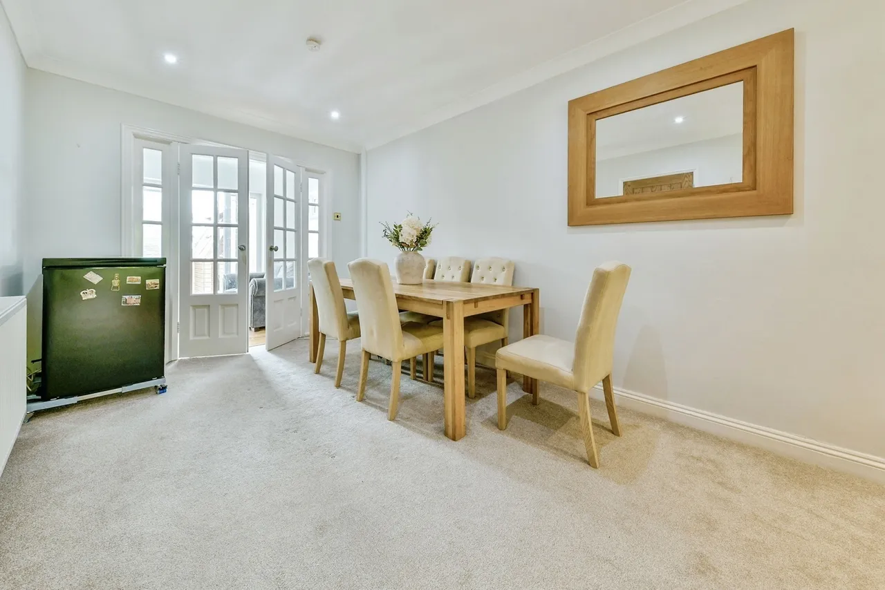 Marlborough Road, Stevenage, Hertfordshire, SG2, photo 19