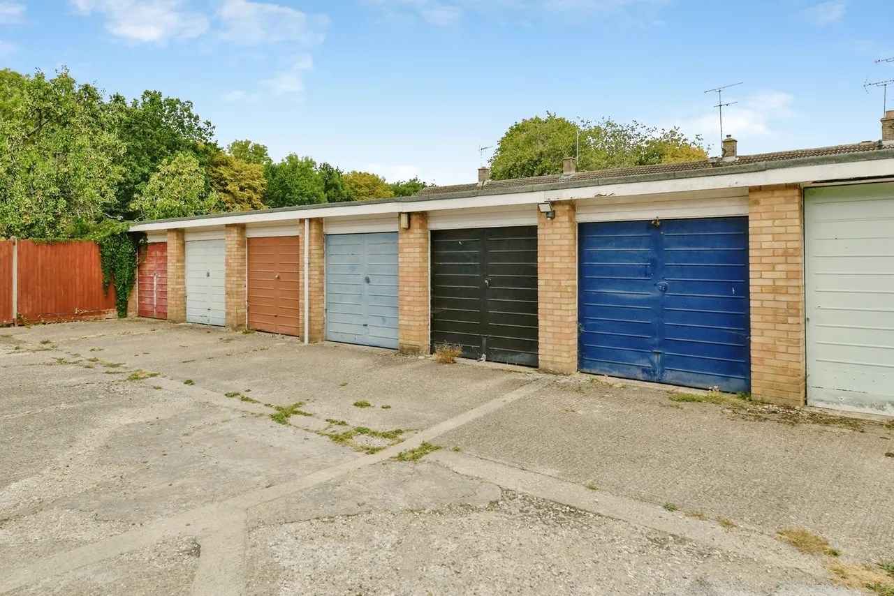 Marlborough Road, Stevenage, Hertfordshire, SG2, photo 24