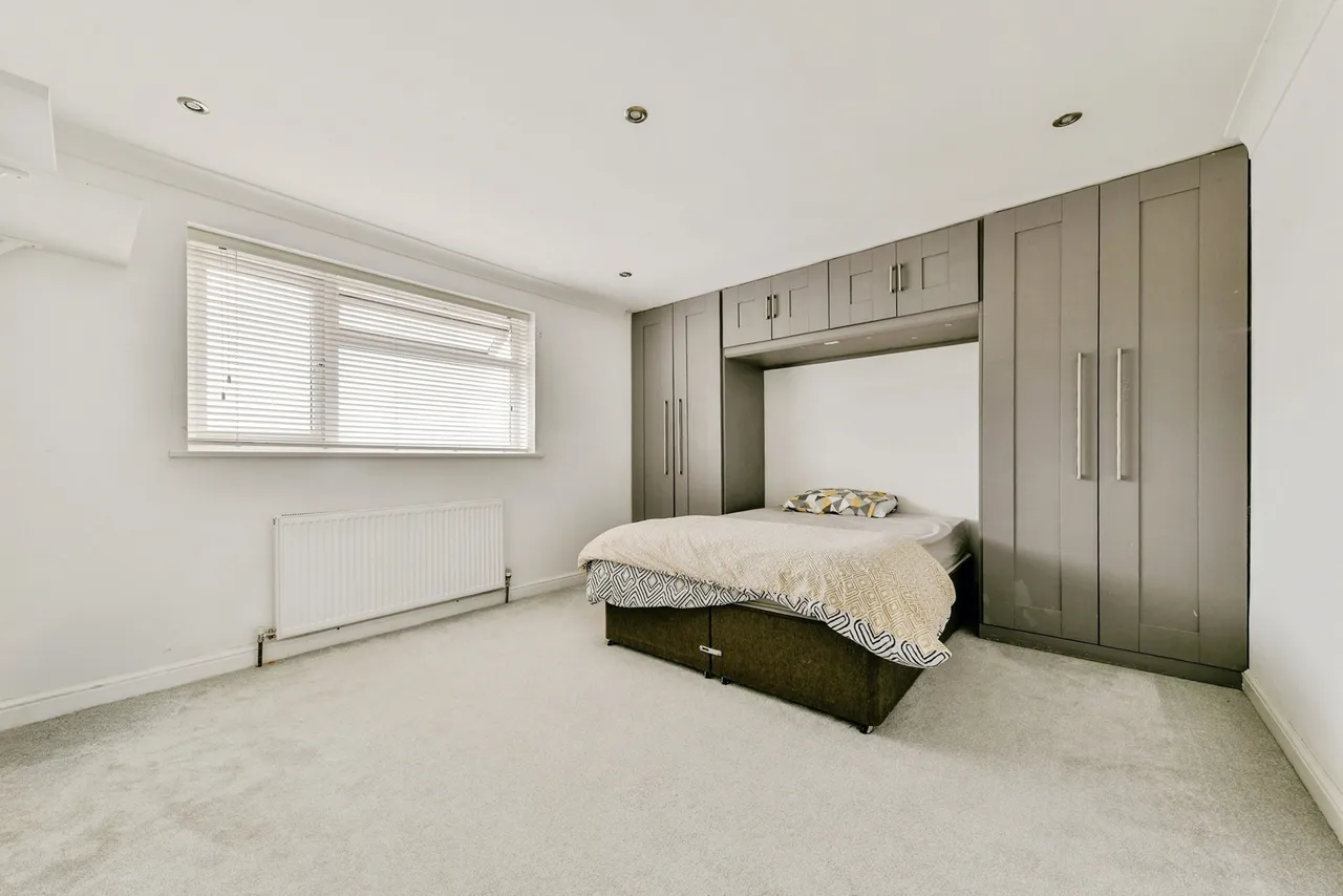 Marlborough Road, Stevenage, Hertfordshire, SG2, photo 7