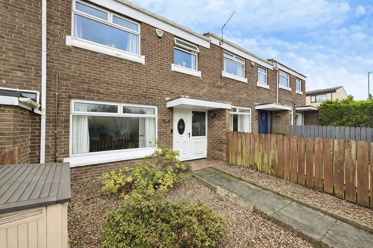 3 bed house for sale — Ashmount Gardens, Lisburn, BT27
