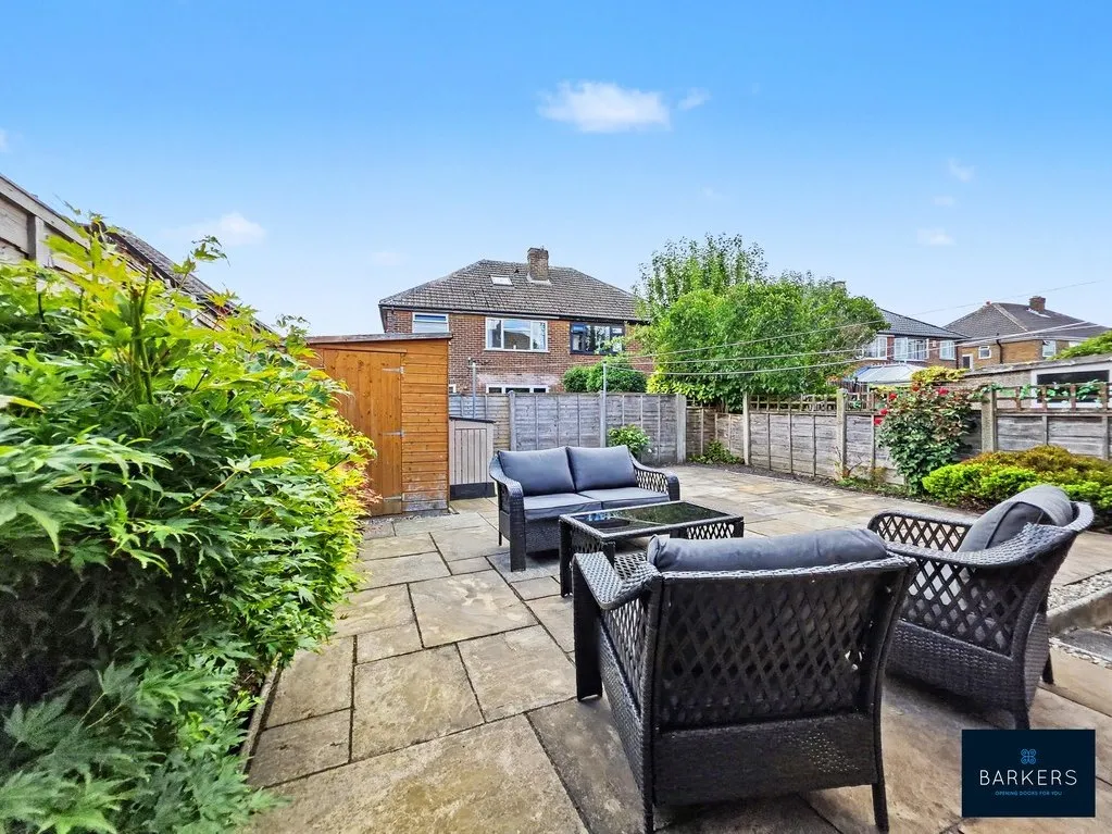 Kingsley Crescent, Birkenshaw BD11 2NL, photo 14