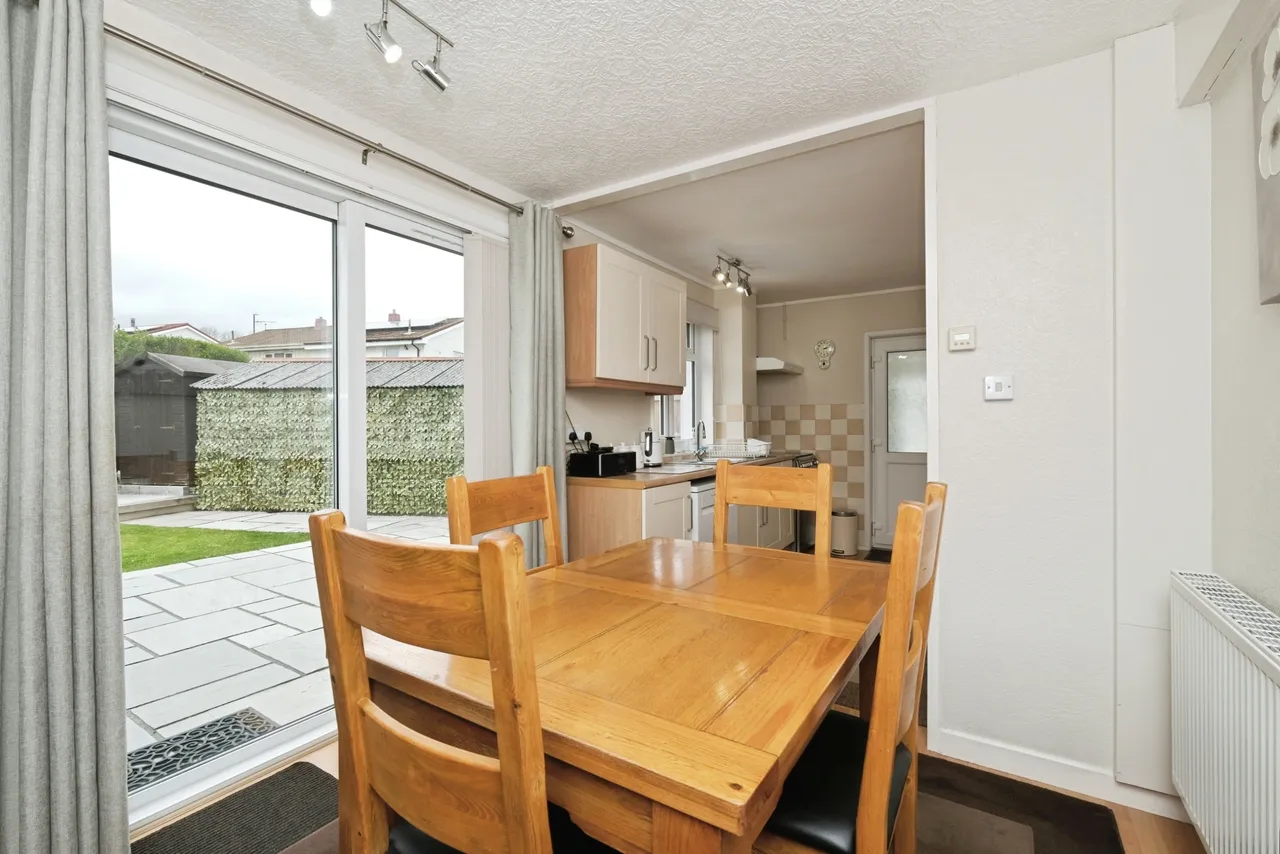 Bracebridge Drive, Nottingham, photo 8