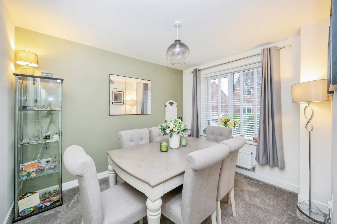 Carter Close, Tamworth, B79, photo 3
