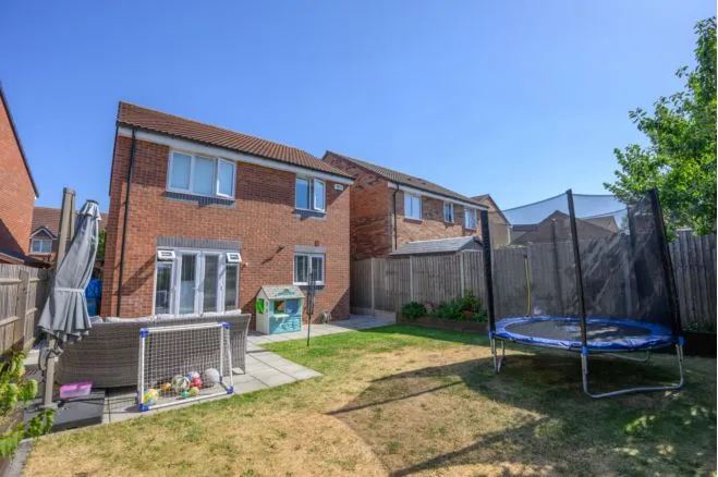 Carter Close, Tamworth, B79, photo 21