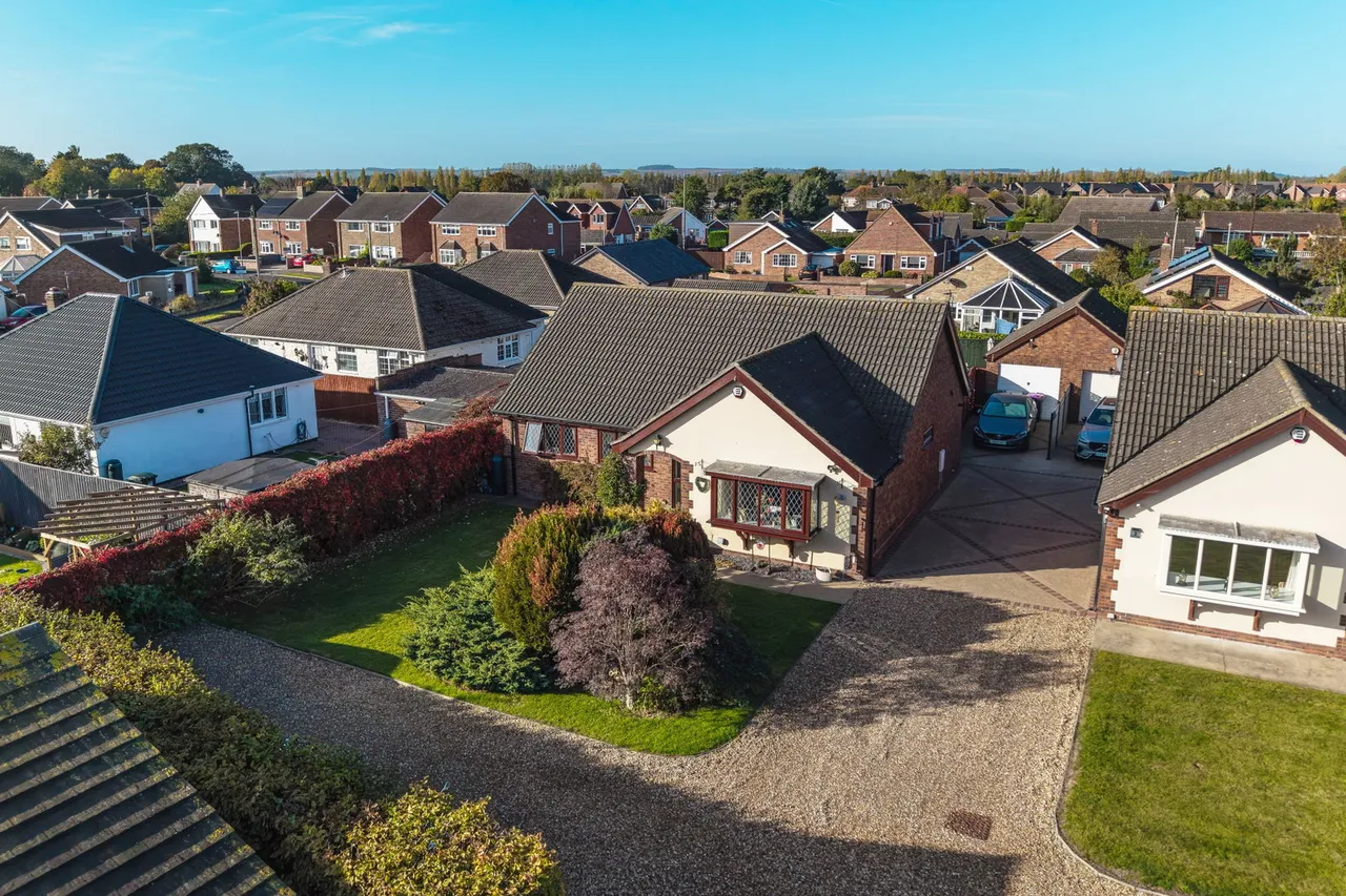 4 bed house for sale, Dixon Close, Tetney, DN36