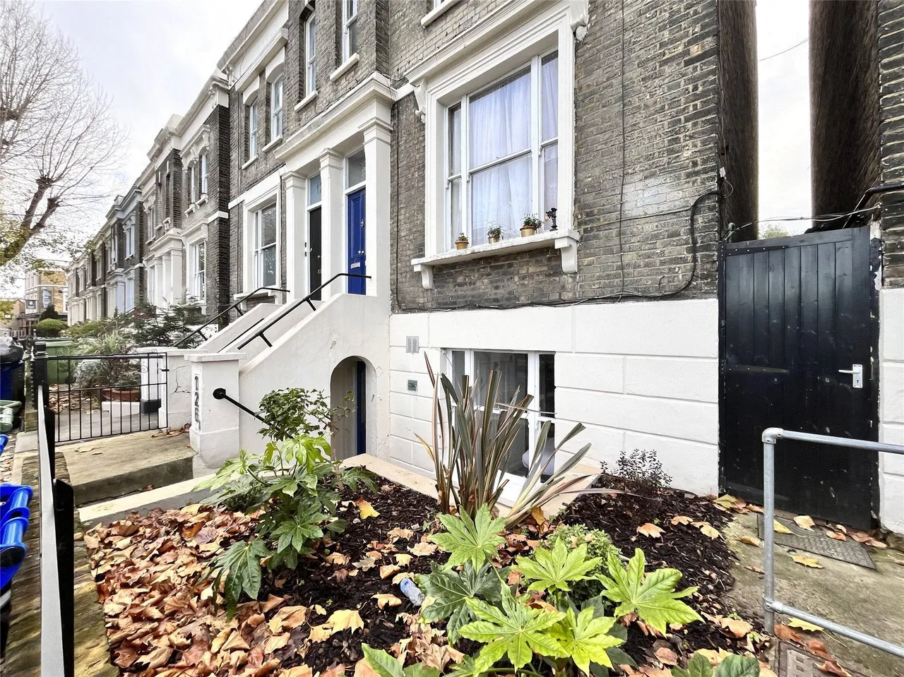 Southwark Park Road, London, SE16, photo 12