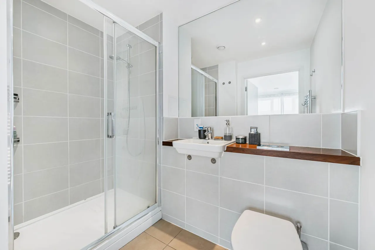 Myers Court, Reynard Way, TW8 9GD, photo 6