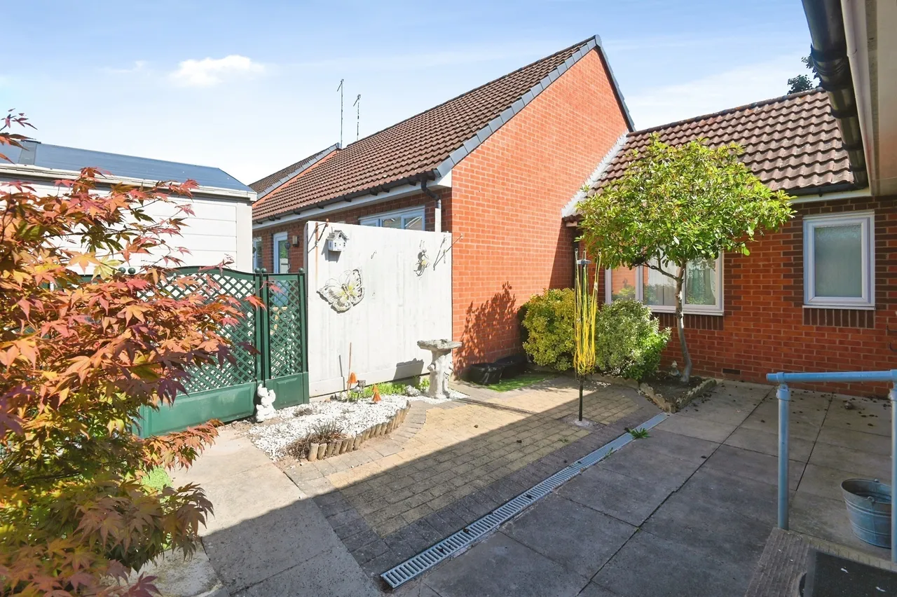 Hungerfield Road, Birmingham, B36, photo 13