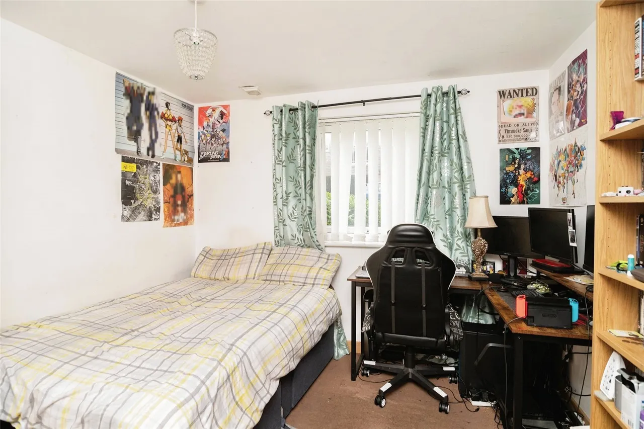 Saxton Close, Grays, Essex, RM17, photo 13
