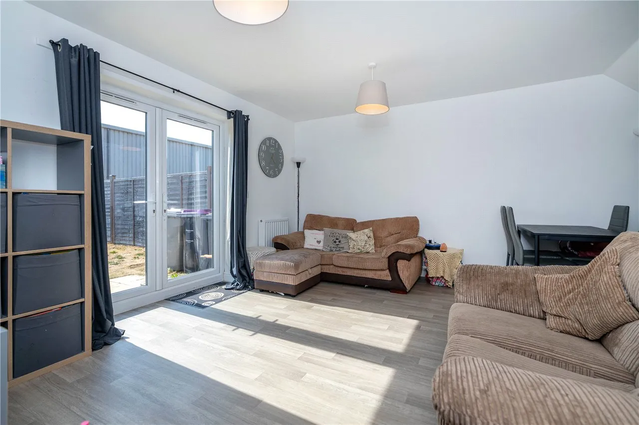 Harrier Way, Market Deeping, Peterborough, Lincolnshire, PE6, photo 4