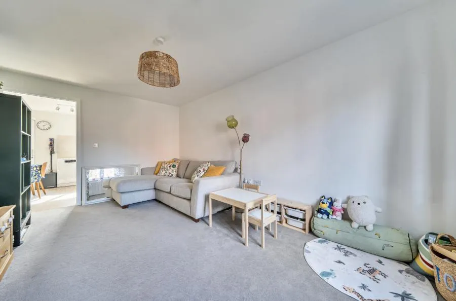 Tyler Drive, Keyworth, NG12, photo 3