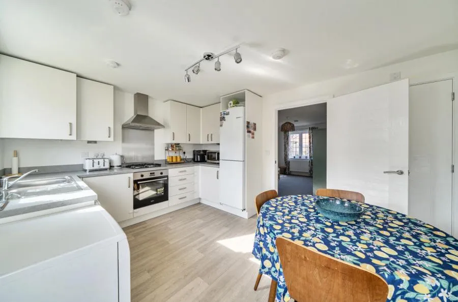Tyler Drive, Keyworth, NG12, photo 5