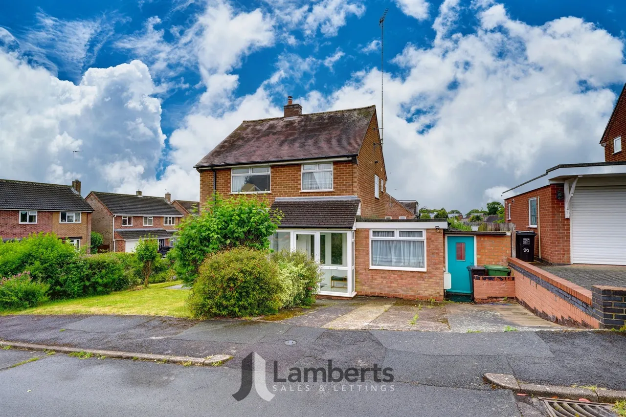 21 Milton Close, Redditch, photo 23
