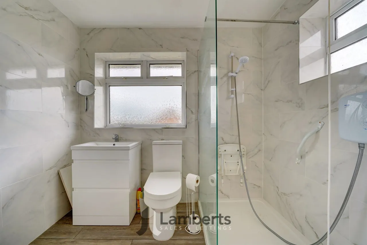 21 Milton Close, Redditch, photo 13