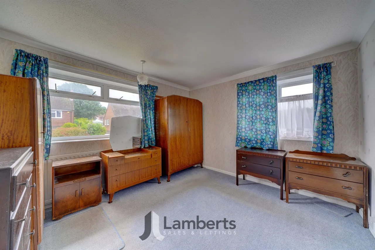 21 Milton Close, Redditch, photo 11