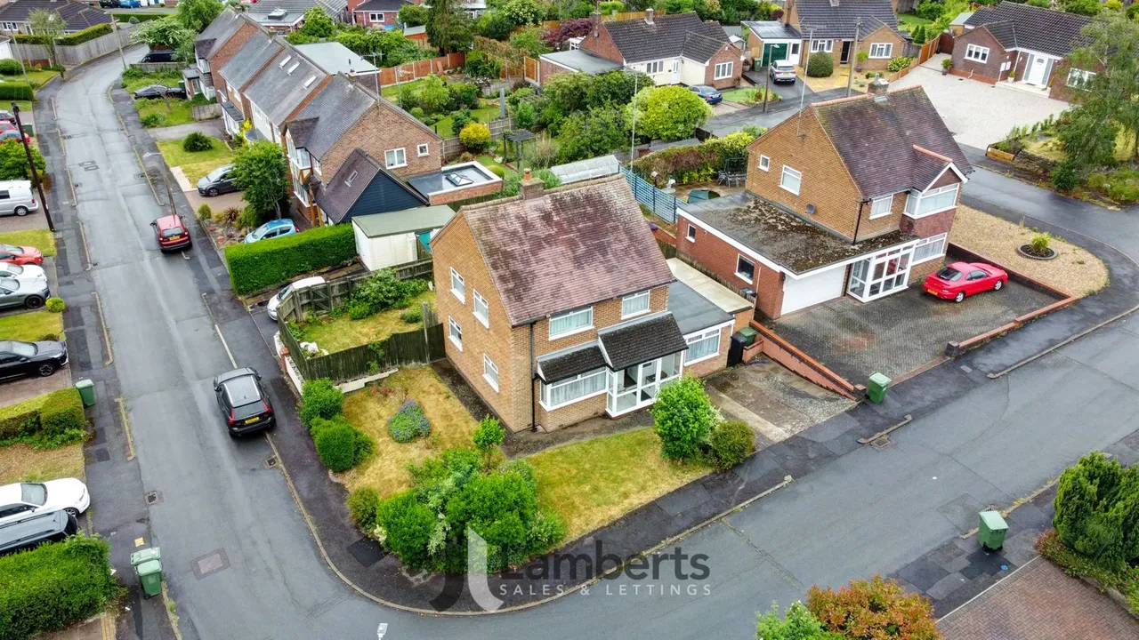 21 Milton Close, Redditch, photo 20
