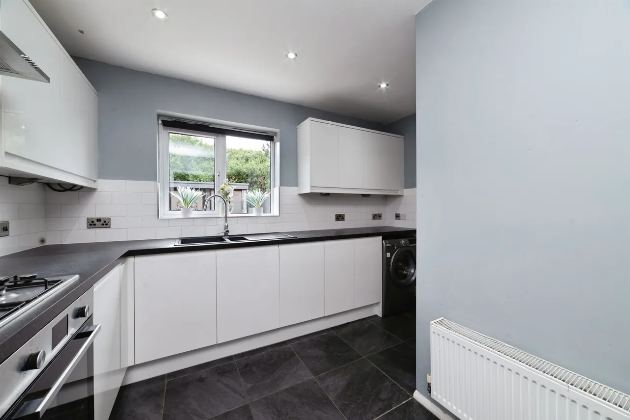 Broadwaters, Kingswood, Hull, photo 5