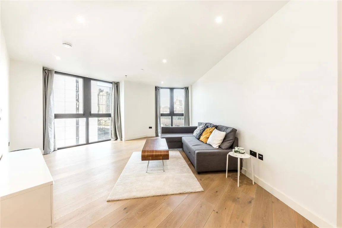 Emery Way, The City, photo 11