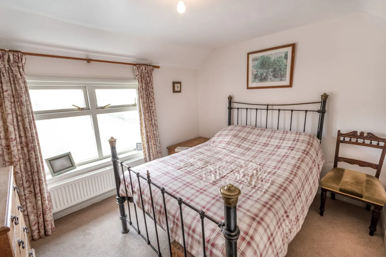 Main Street, Laneham, DN22, photo 7