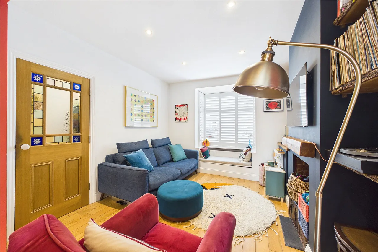 South Road, Horsell, GU21, photo 3